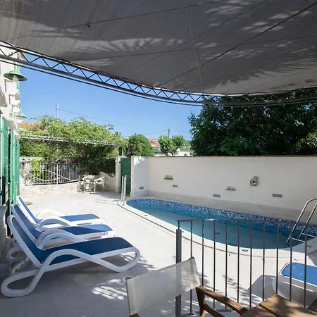 Angelina بيت للعطل Mirce